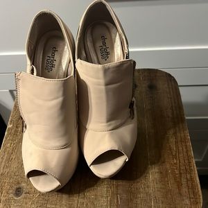 Charlotte Russe open toe heel